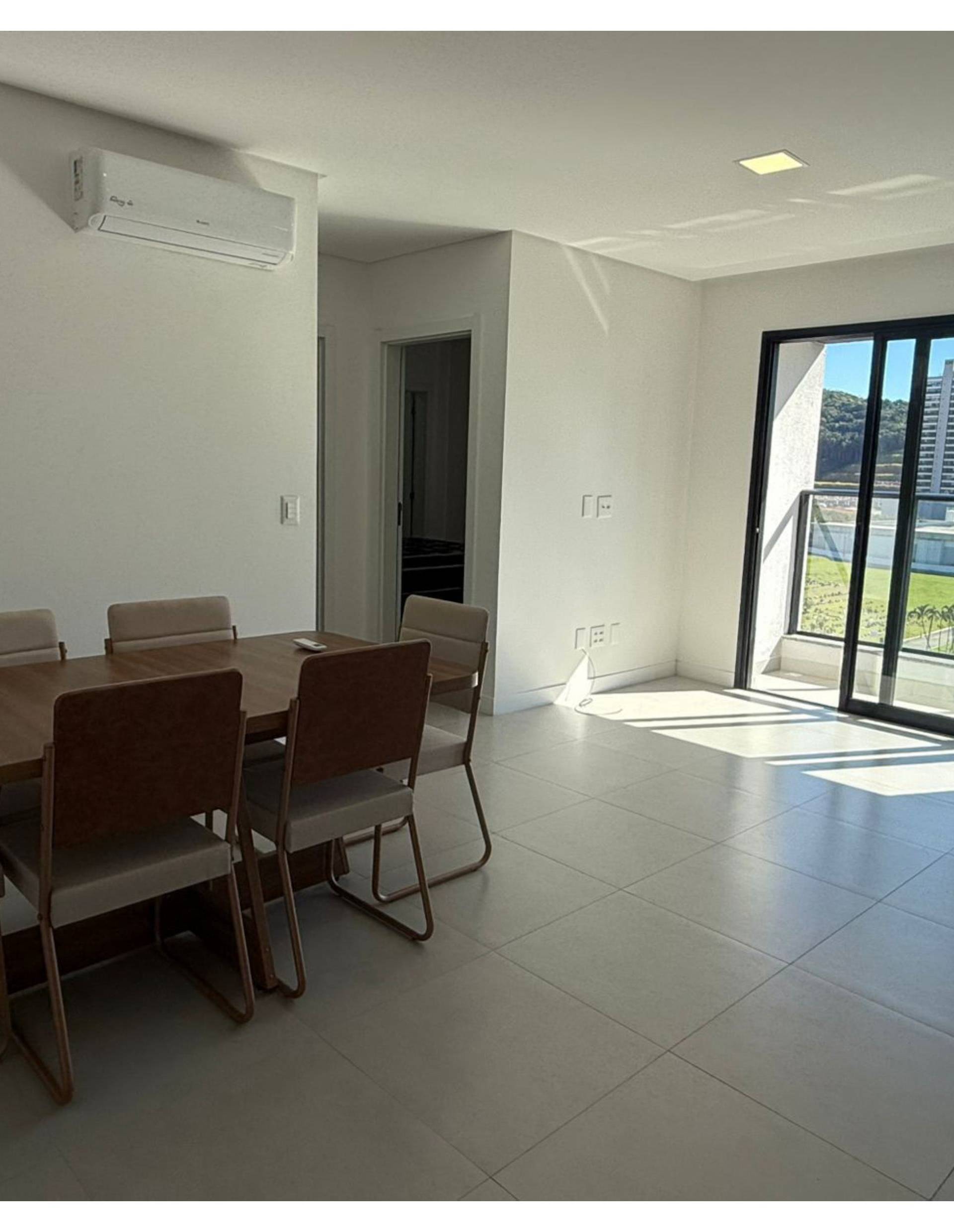 Brava Breeze · andar 8, semimobiliado